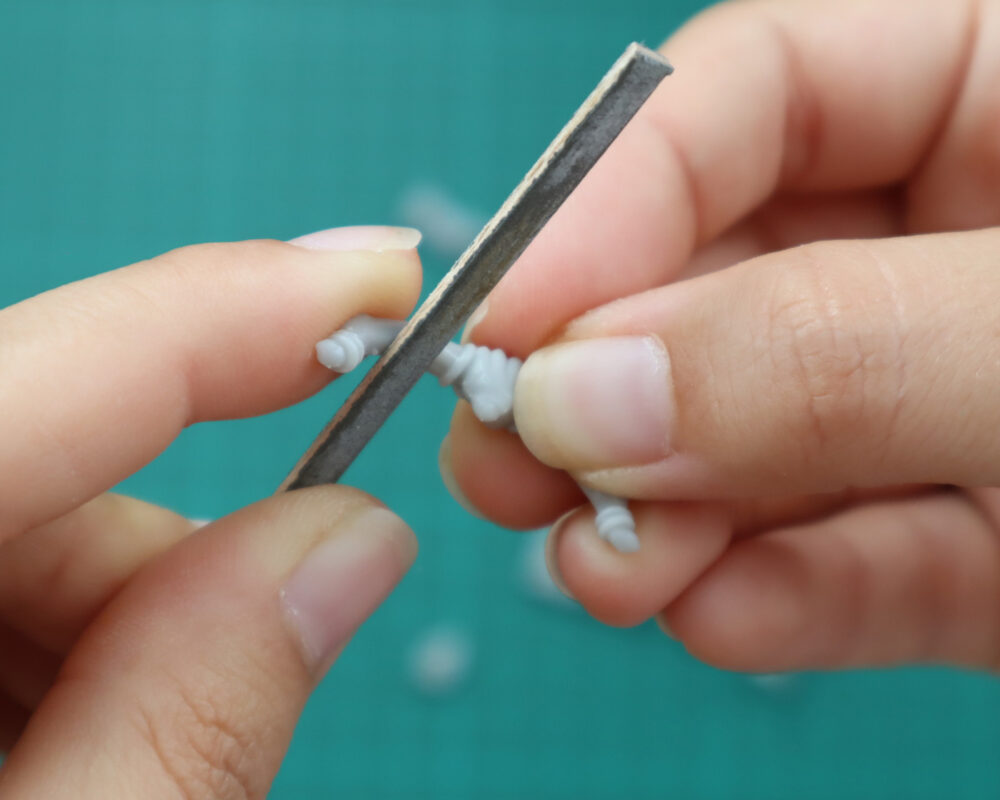 Material-para-preparar-miniaturas-antes-de-pintar-lijado---craftyminis